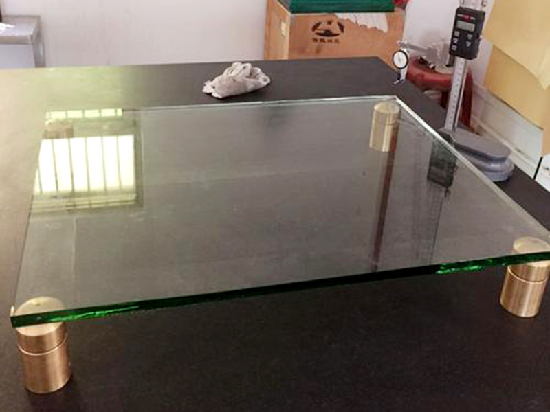 切玻璃的工作臺(tái)多大？規(guī)格介紹！