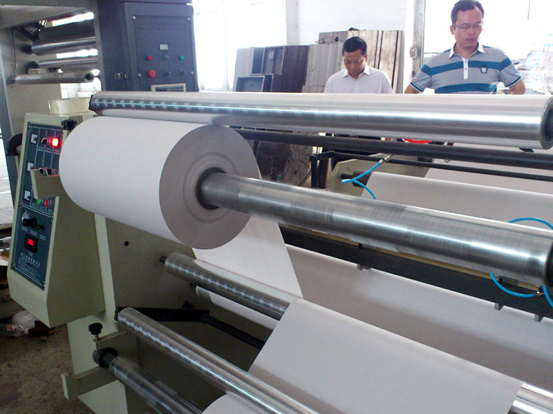 佛山哪兒有賣薄膜分切機(jī)的公司？廠家推薦！